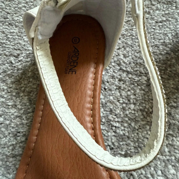 Ardene White and Brown Sandals with Rhinestone Accent - Picture 3 of 7